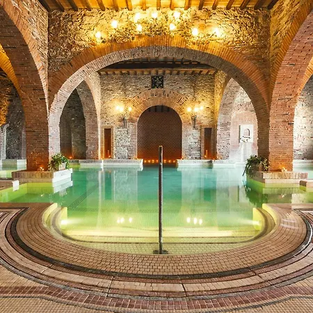 Calidario Terme Etrusche 3* 宛图里那